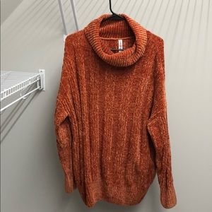 Zenana Outfitters cowl neck sweater.